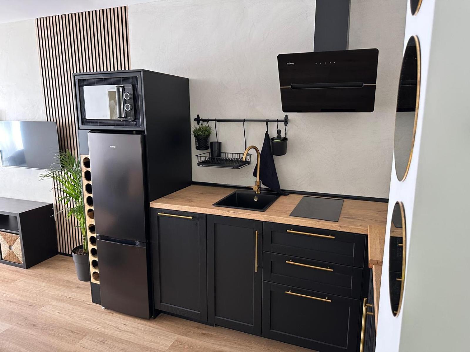 Iris 25 Apartment เบนัลมาเดนา ภายนอก รูปภาพ