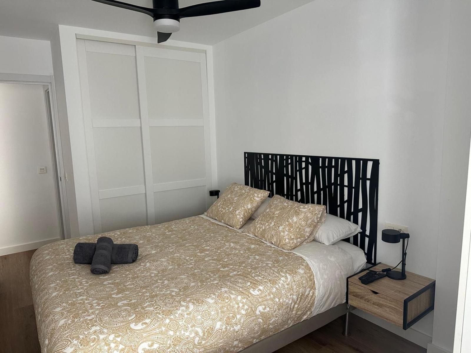 Iris 25 Apartment เบนัลมาเดนา ภายนอก รูปภาพ